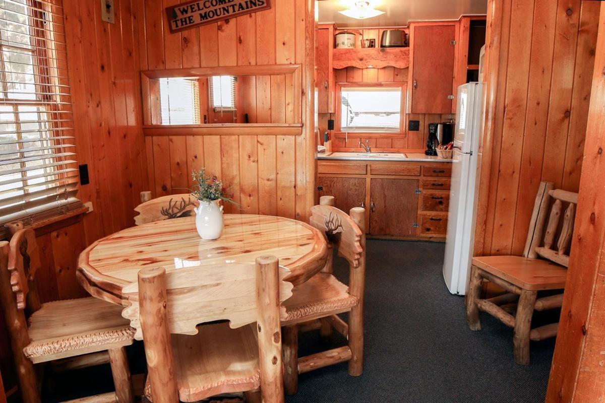 Lazy R Cottages- 2 Cabin Estes Park Exterior photo